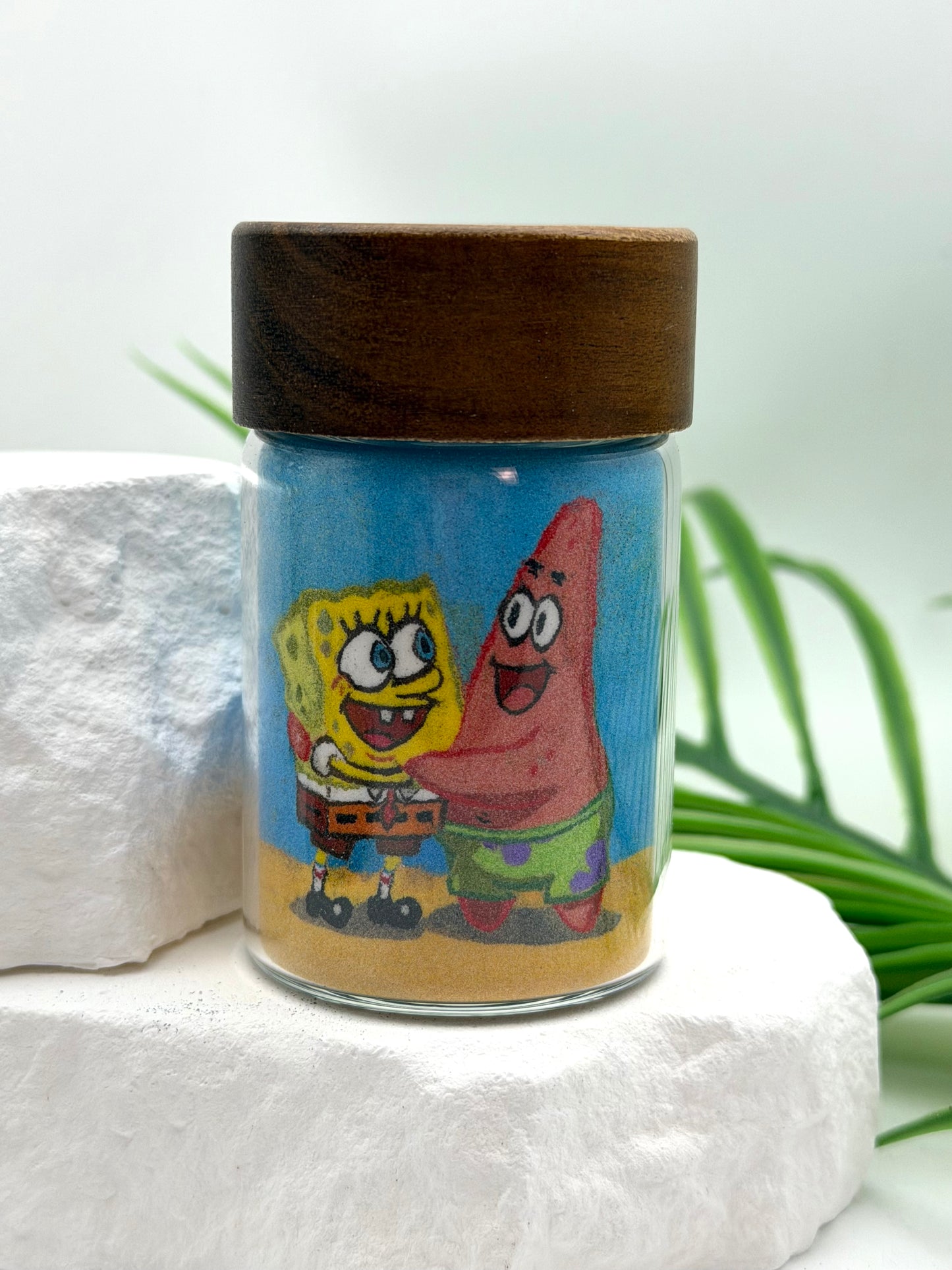 Medium-sized bottle（cartoon）